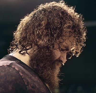 Comment faire un collier de barbe ?