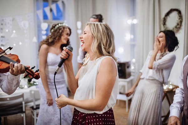 Conseils pour bien choisir les chansons d'amour pour votre mariage