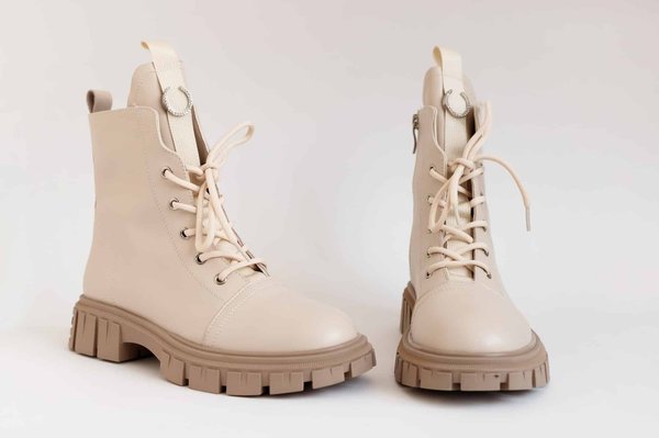 Du style à l’audace : comment choisir la paire de rangers idéale pour femmes?